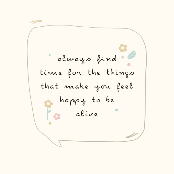 Hi! My name is Angie. I host the Clothes & Coffee Posh Show Saturday 7am CST - Picture 8 of 8